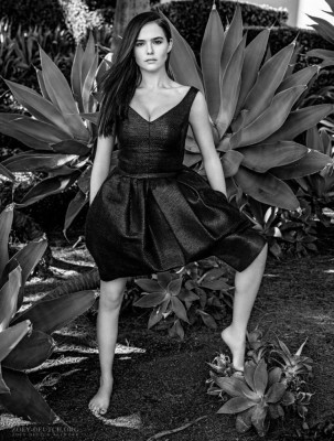 Zoey Deutch pic #685212