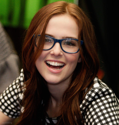 Zoey Deutch pic #666631