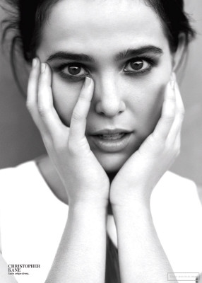 Zoey Deutch pic #685206