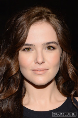 Zoey Deutch pic #677575