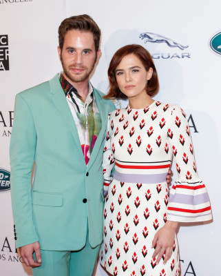 Zoey Deutch pic #1198427