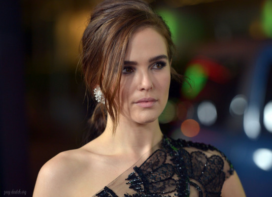 Zoey Deutch pic #668659
