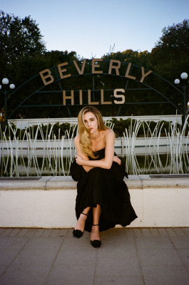 Zoey Deutch pic #1319415