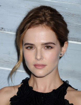 Zoey Deutch pic #799660