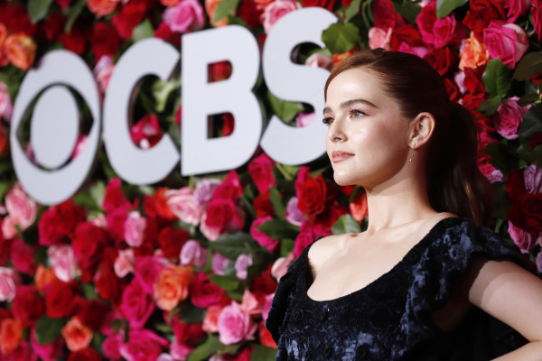 Zoey Deutch pic #1044039
