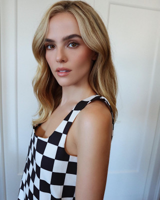 Zoey Deutch pic #1308557