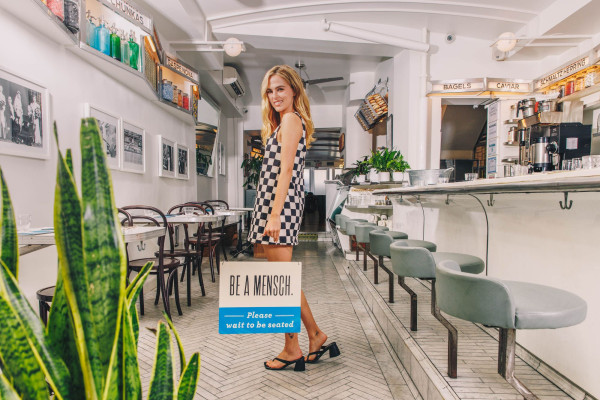Zoey Deutch pic #1310467