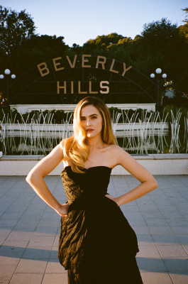 Zoey Deutch pic #1319417