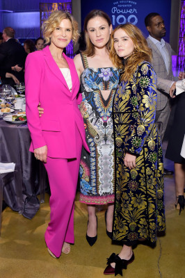 Zoey Deutch pic #987391