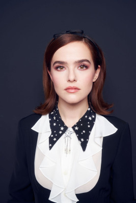 Zoey Deutch pic #1127822