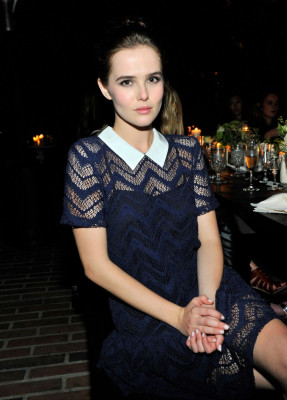 Zoey Deutch pic #685512