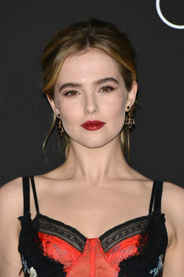 Zoey Deutch pic #913391