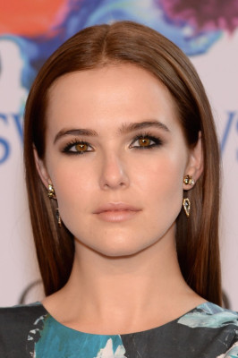 Zoey Deutch pic #756068