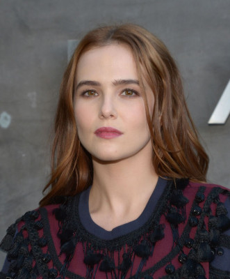 Zoey Deutch pic #756074