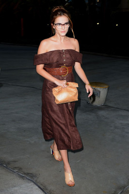Zoey Deutch pic #797044