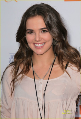 Zoey Deutch pic #666725