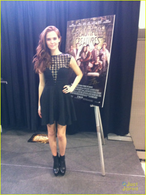 Zoey Deutch pic #666702