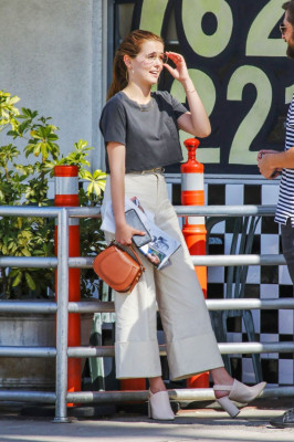 Zoey Deutch pic #1041585