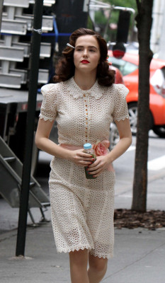 Zoey Deutch pic #891317