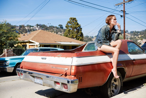 Zoey Deutch pic #797036