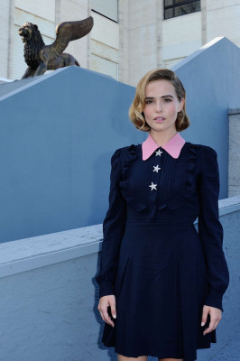 Zoey Deutch pic #874827