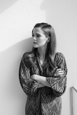 Zoey Deutch pic #1038782