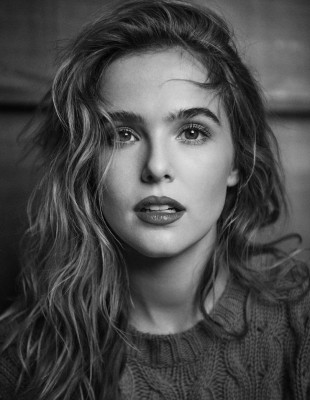 Zoey Deutch pic #916627