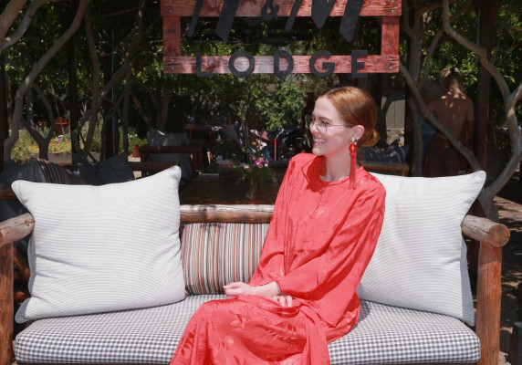 Zoey Deutch pic #1029719