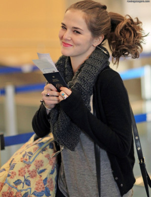 Zoey Deutch pic #625040