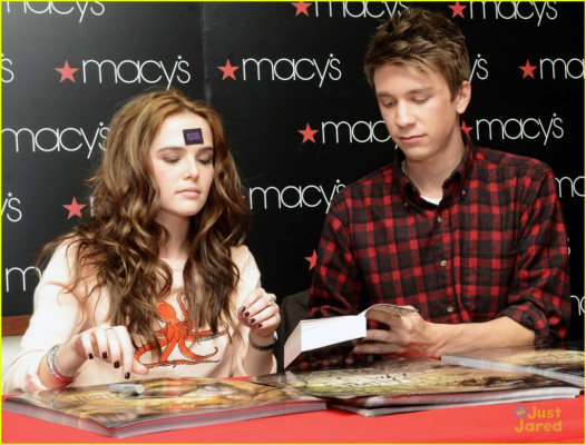 Zoey Deutch pic #624887