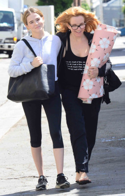 Zoey Deutch pic #924598