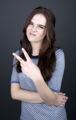 Zoey Deutch pic #668658