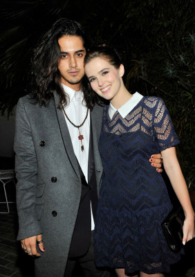 Zoey Deutch pic #685511