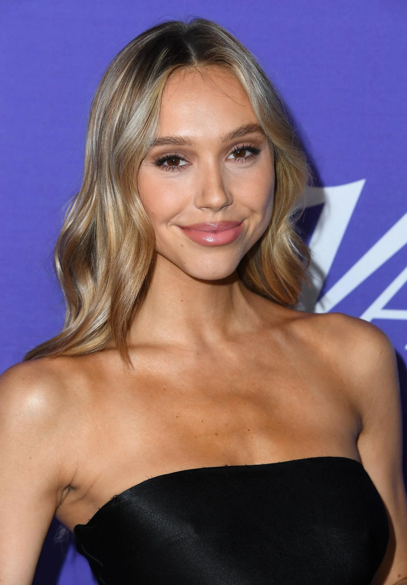 Photo from Alexis Ren