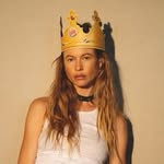 Behati Prinsloo Instagram Icon