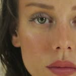 Ester Exposito Instagram Icon