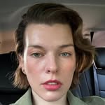 Milla Jovovich Instagram Icon