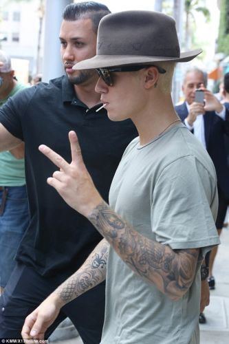 Justin Bieber Did Not Manage To Hide From Us