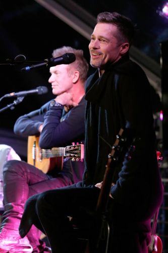 Brad Pitt Hangs, Chris Cornell And Sting and Chris Cornell At 1 place: Malibu Charity Event