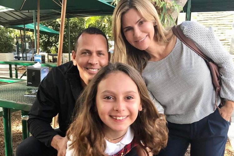 See Photo Of Alex Rodriguez's Daughter From Parent-Teacher Day