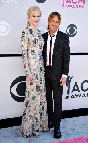 See The Most Outstanding Outfits At 2017 ACM Awards