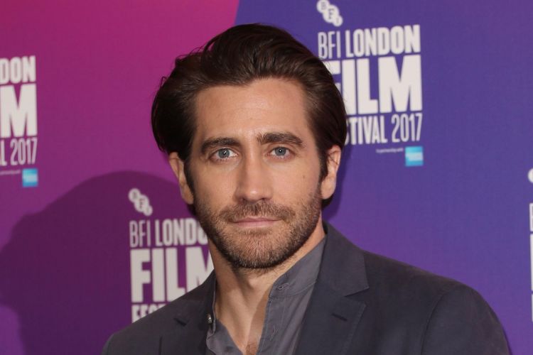 Jake Gyllenhaal Presents Calvin Klein's Eternity Fragrance