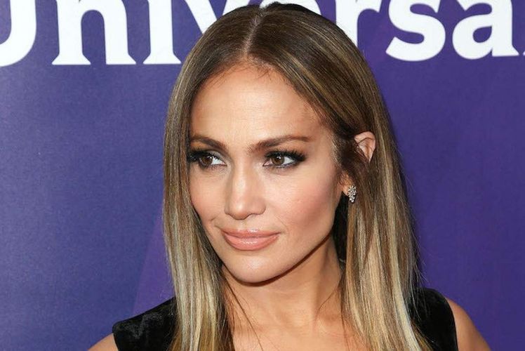 Jennifer Lopez showed what she does at night