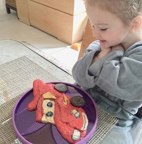 Ashton Kutcher Failed To Cook Paw Patrol Pancakes For His Kid