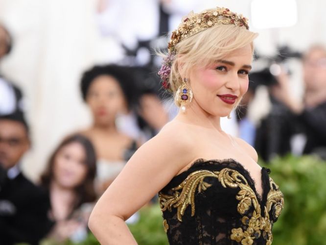 Emilia Clarke is a singer now! (VIDEO)