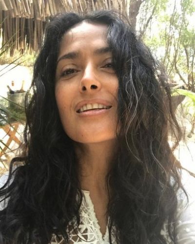 Salma Hayek has demonstrated natural beauty