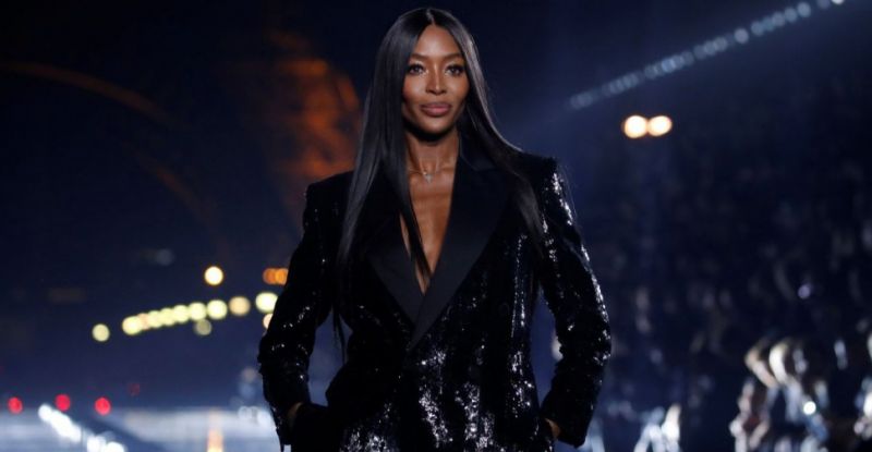 Naomi Campbell opens a store before Christmas