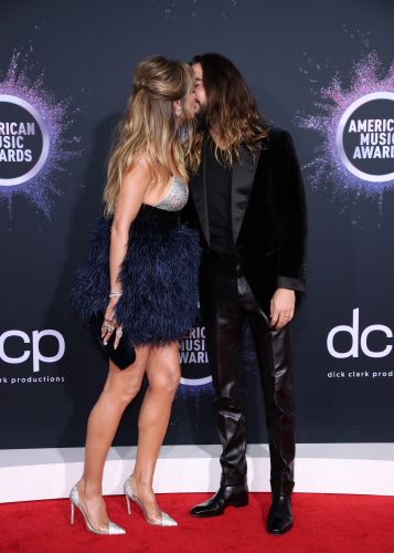 Heidi Klum kissed the husband on public