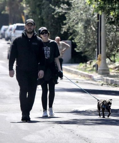 Chris Pratt and his wife went out to walk the dog