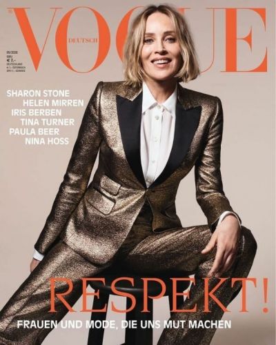 Sharon Stone took off her clothes and gave odds to young beauties